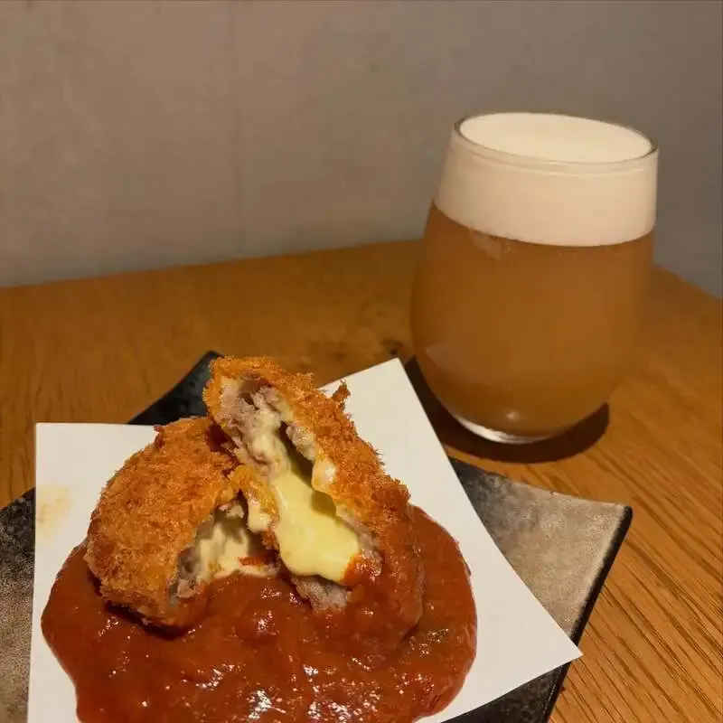 蒲田の麦ばるで志賀高原ビール「信州平穏」など5種の樽生を案内