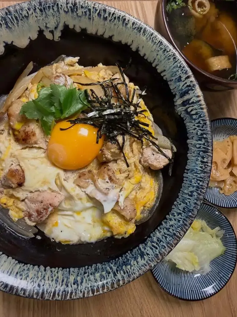 徳島駅直結のT.S.Brewery・よい鳥、親子丼と5種の自家製クラフトビール