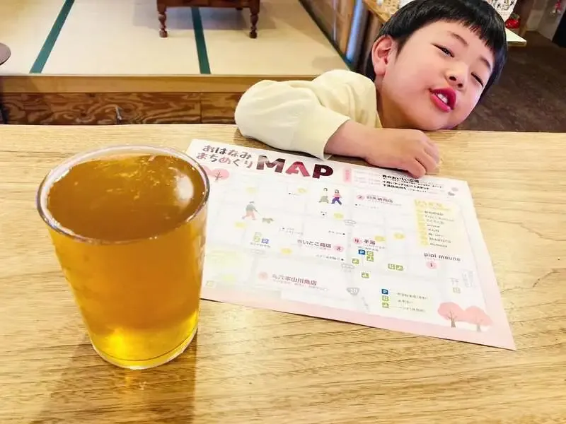 下諏訪のちいとこ商店で4銘柄が開栓　駄菓子と楽しむ樽生ビール