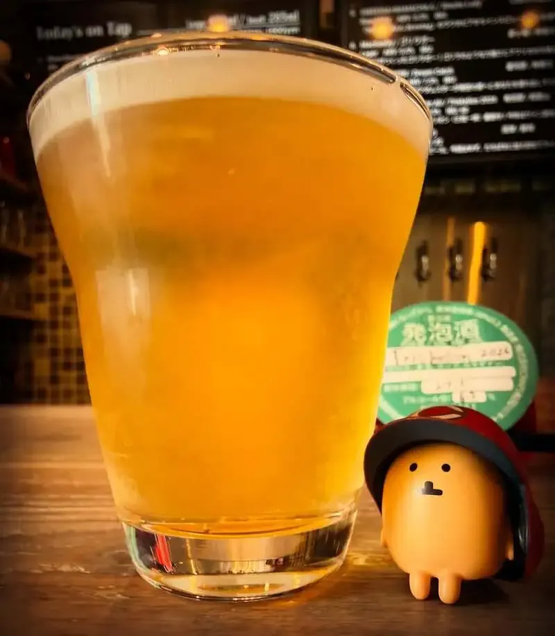 クラフトビールバー mugiにNomcraft×Hino×Open Airの『Triskelion2026』開栓