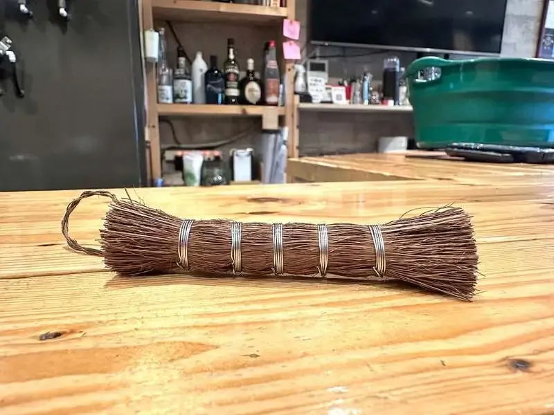 Hathor Shares a Close-Up of Beer Foam in Its Latest Instagram Post