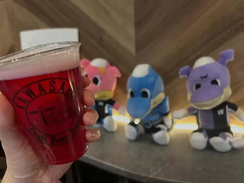 川崎アゼリアで5種新規開栓、東海道BEER含む18タップを更新