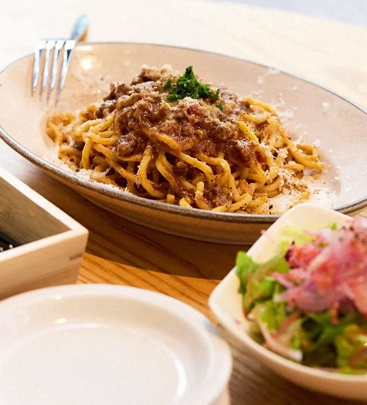 池袋P-144×シトラバで8種のクラフトビール　朝靄が新規開栓