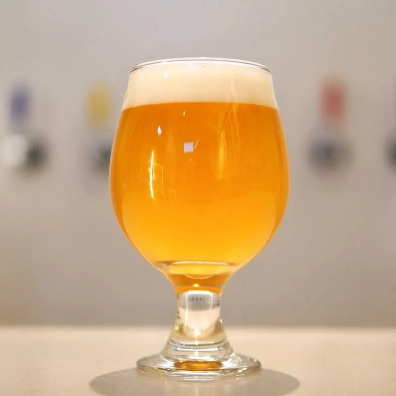 beer bar Cyblume taps 3rd-anniversary beer "St.Fuka," a collaboration between Rough&Laugh brewing × Brouwerij te breetschoot