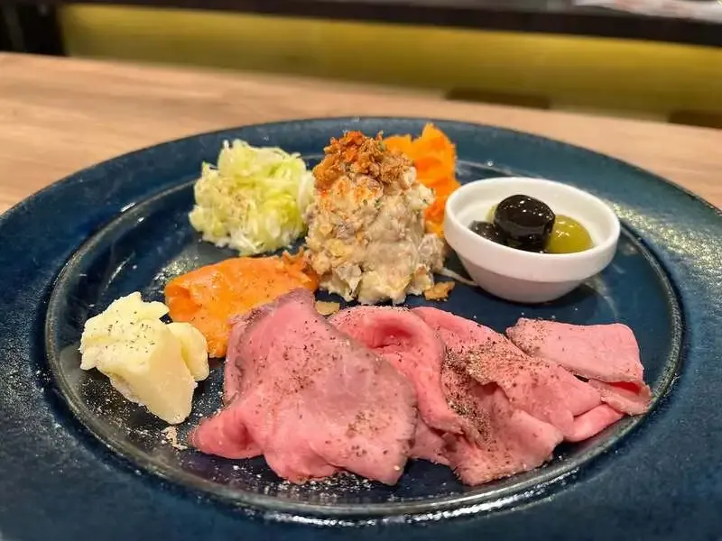 Btaps虎ノ門ヒルズ店で2周年記念、Gangi Brewingコラボ「OBLAB」提供