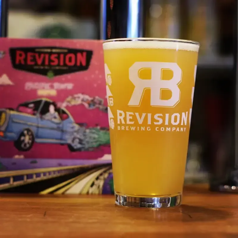 稲毛海岸のMIHAMA BASEでRevision、Pizza Port、WCBが新規開栓