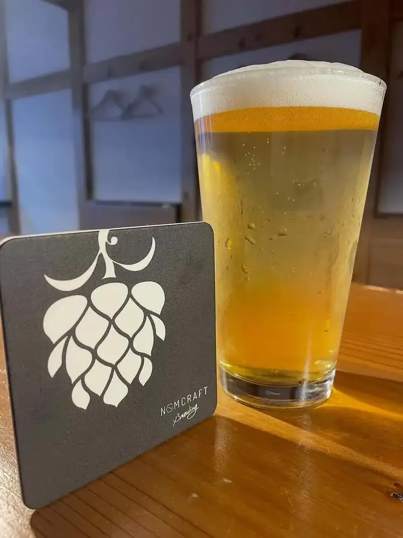 亀戸のGRANDPA FISH & CHIPSでNOMCRAFTのベルリーナ・ヴァイセがNEW TAP