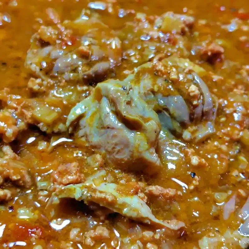 craft beer BLUE posts an eight-beer tap list with spice curry