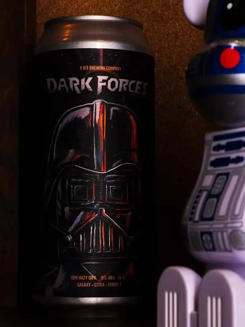 名駅BINGEで8 Bit Brewing Company「Dark Forces」など開栓