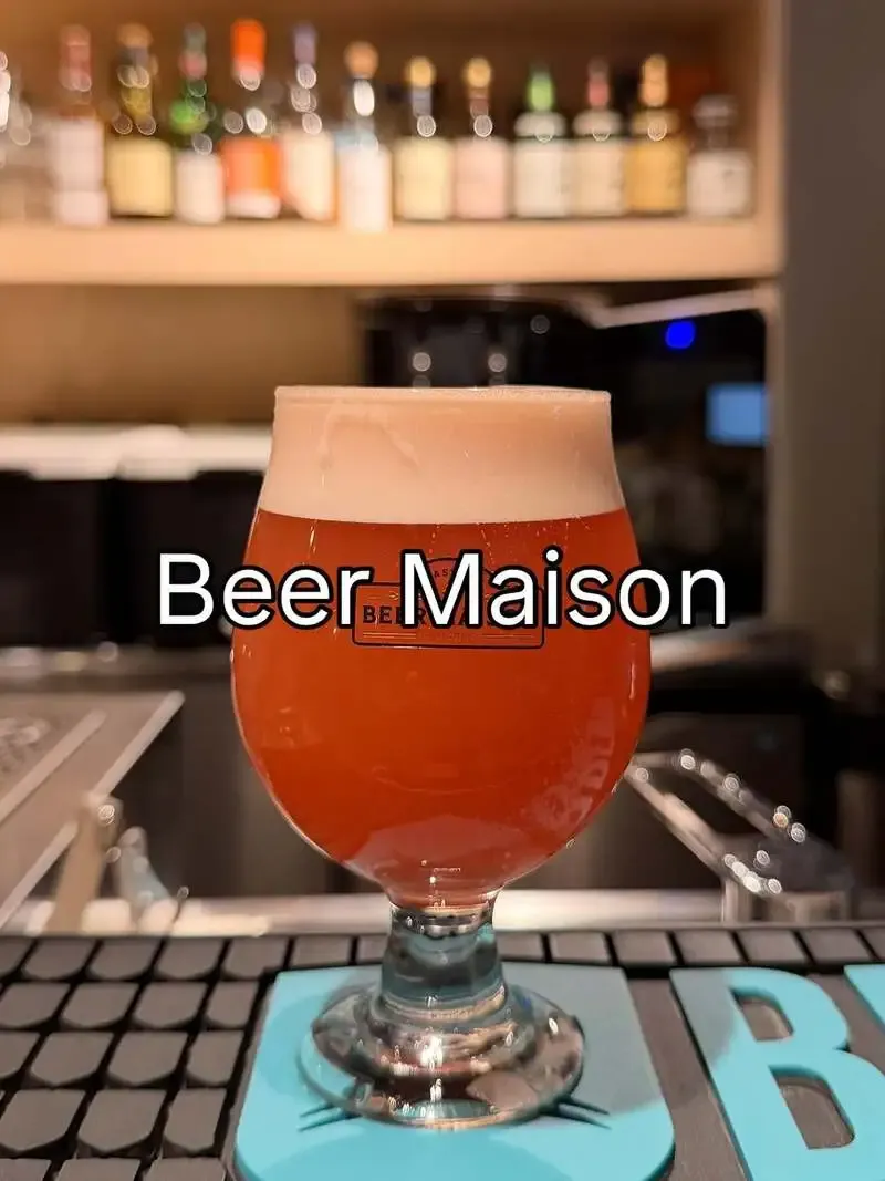 藤沢ビール食堂 Beer Maisonでサンクトガーレンのホエイサワーエール ストロベリー開栓
