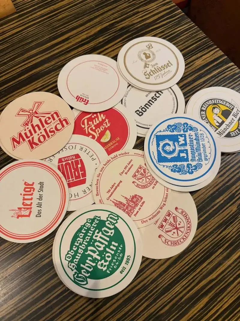 江坂のBeer&Cafe Hafenで大山Gビールなど8種のクラフトビールを案内