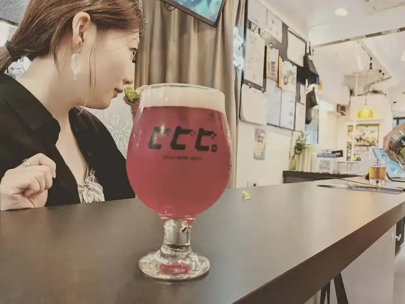 Bibibi. in Daikanyama lists eight Japanese breweries on tap, with a free next beer for kicked kegs