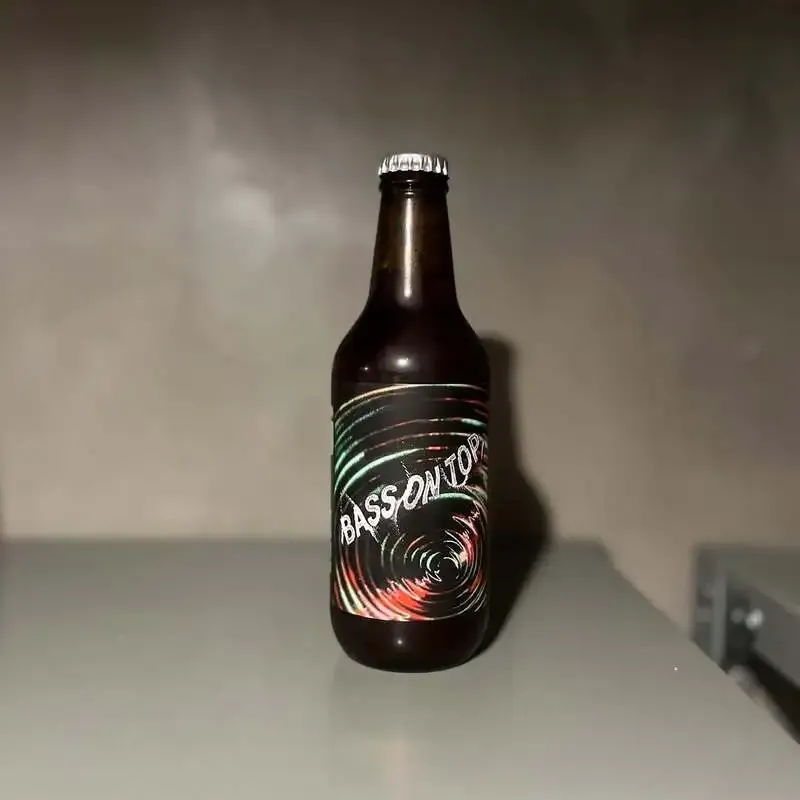 神戸・三宮のLaughinにKUNITACHI BREWERY「Bass On Top」