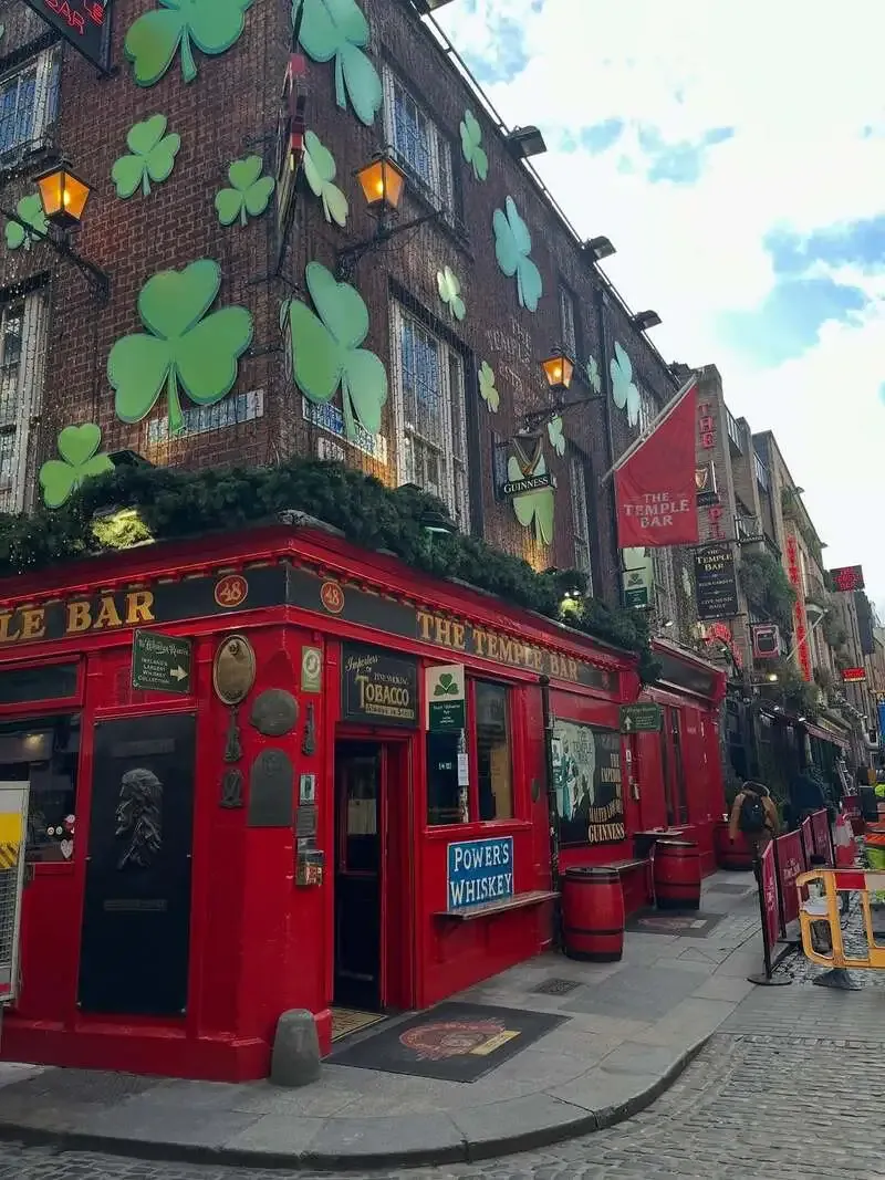 ProgressでKaruizawaQ「灯りの下 Oatmeal Stout」提供、3月17日は16時オープン