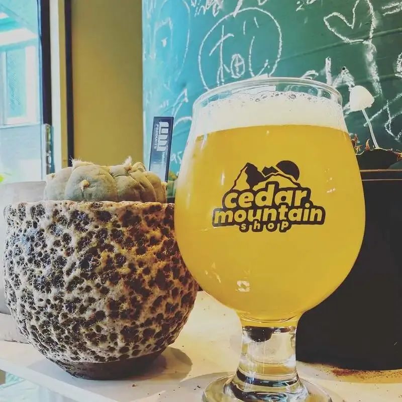 下北沢のcedar mountain shopで6タップ更新　Passific Brewingらが開栓