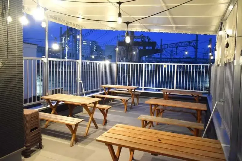 フリースピリッツブリューイングが姫路で屋上ビアガーデン開始を案内