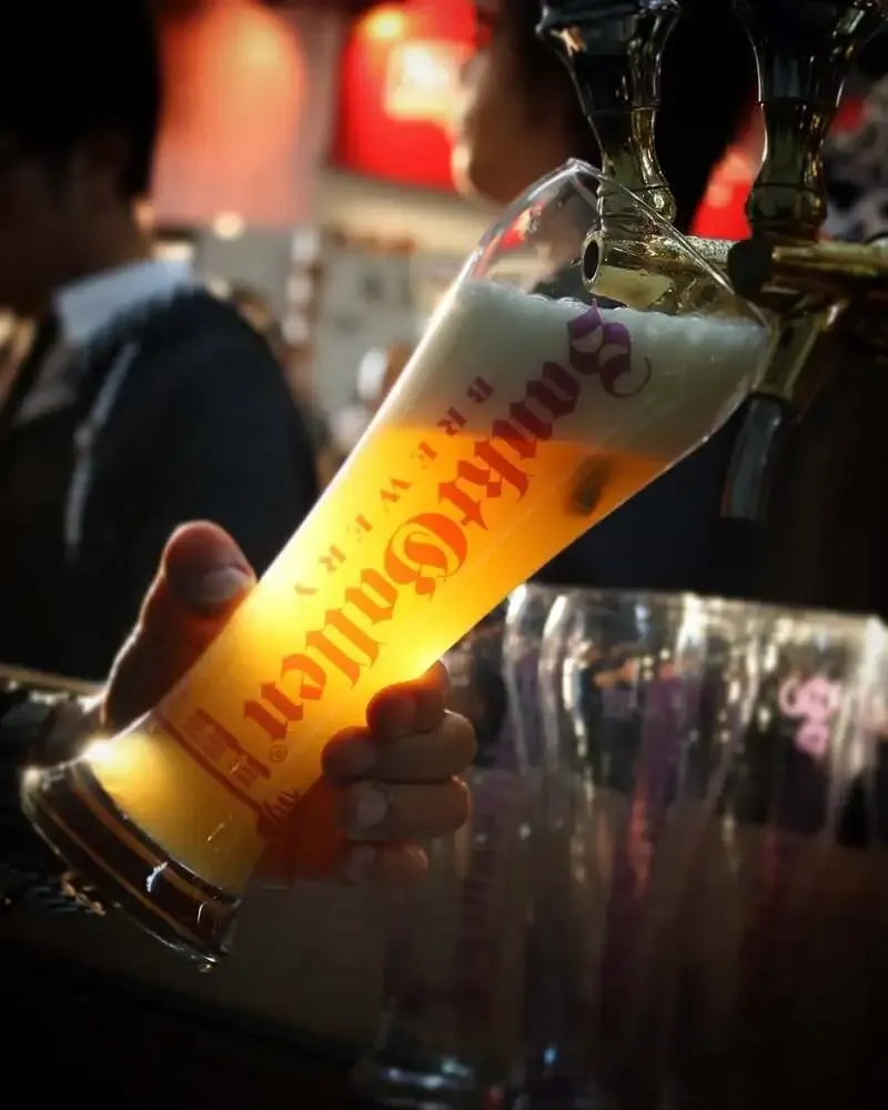 サンクトガーレンTAP ROOM、タップルーム限定ヴァイツェンを案内