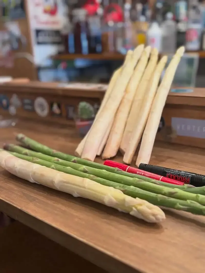 Japan Craft Beer&Wine GRILLMANでCAMADO BREWERYの『鍛冶屋のヘイジートリプル』開栓