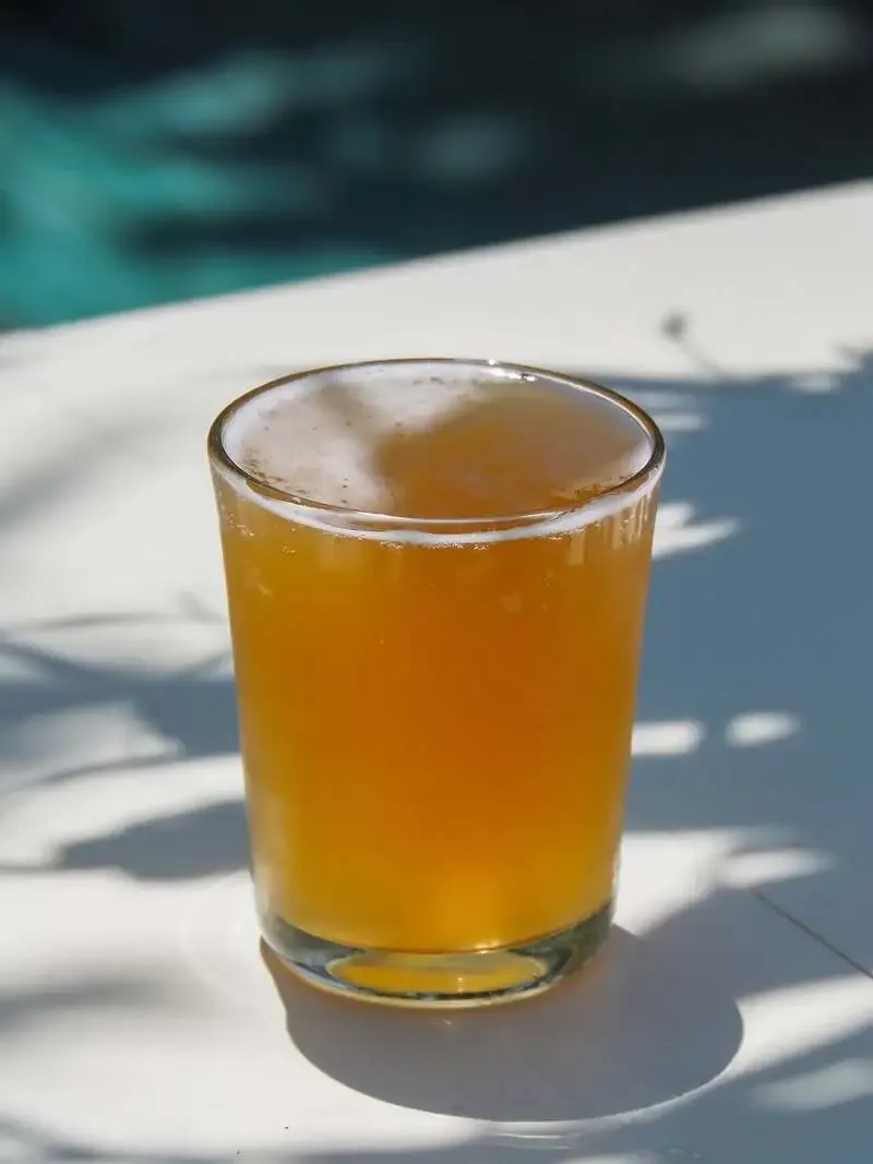 レイデイビール、Capriceとうとと農園のコラボビール発表　5月16日にリリースパーティー