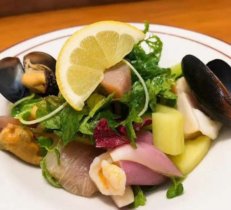Okei Brewery Nippori、12タップ更新 魚介のマリネも登場