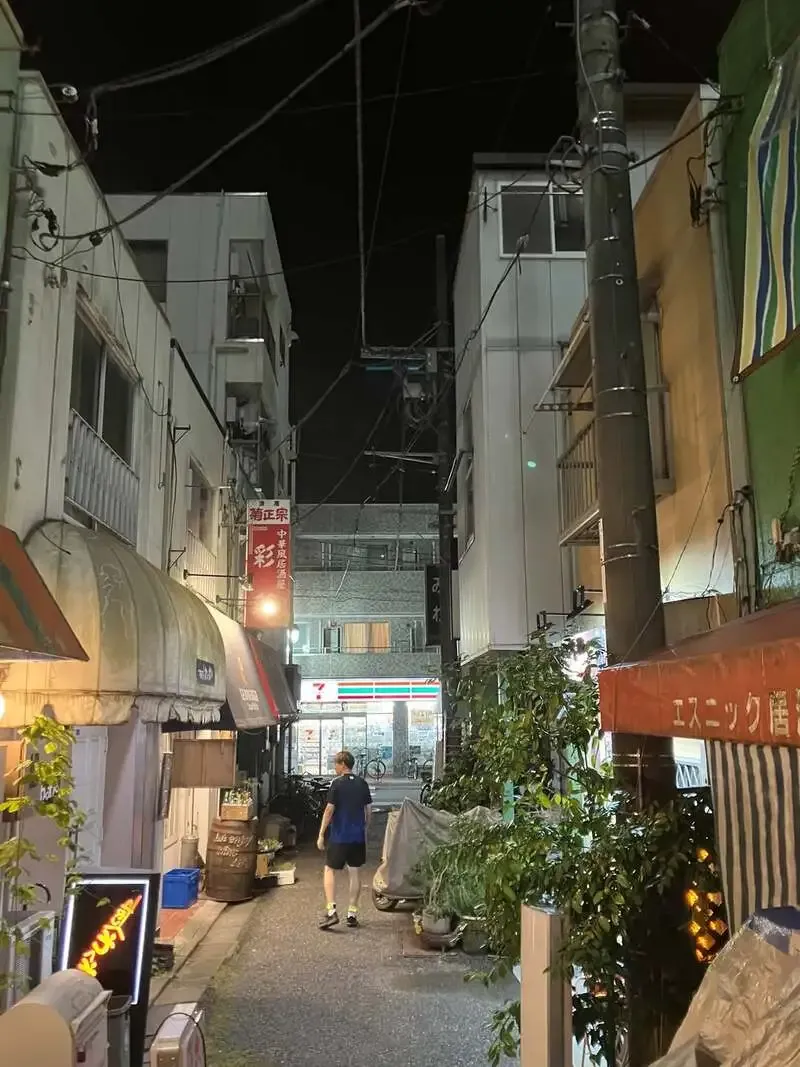京成小岩クラフト酒店、夜ランクラブ11人参加と樽生6種を案内