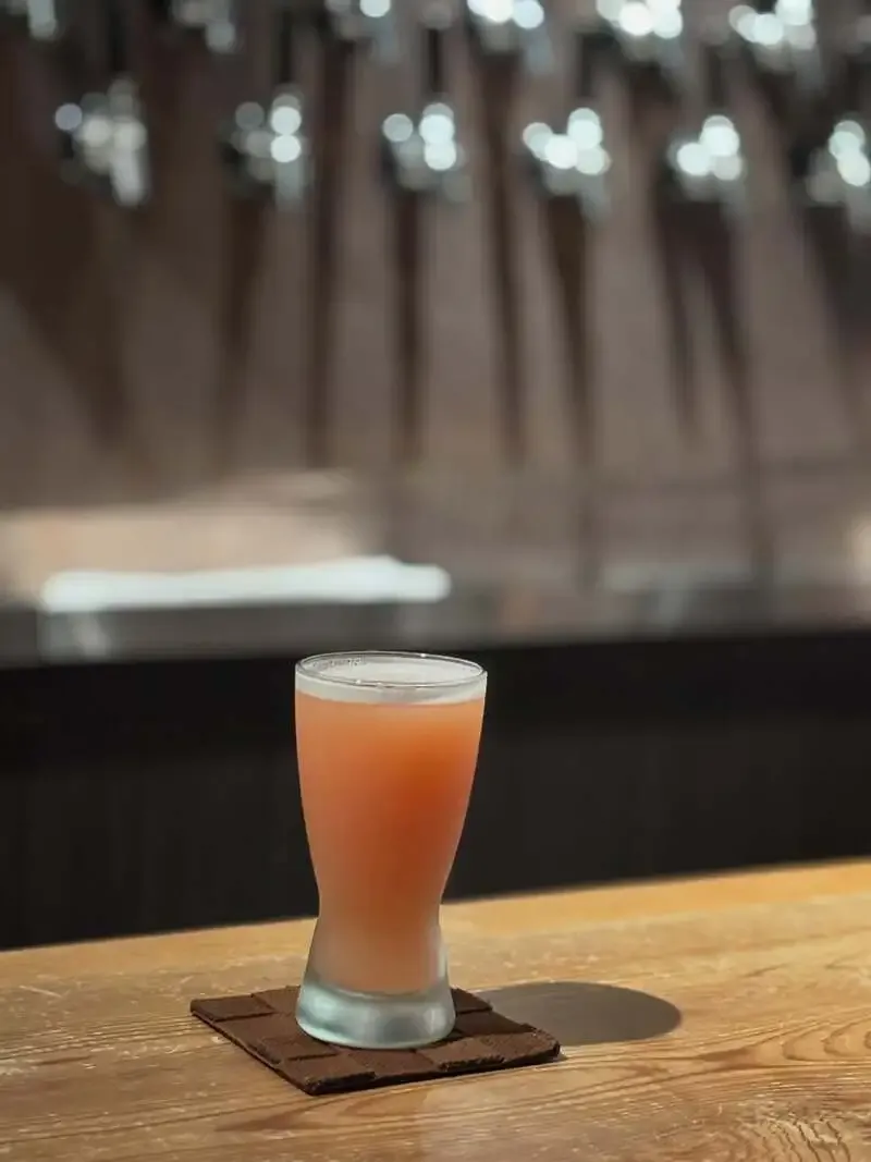 酒房CRAFTMANでRepubrew「HEARTS UP! IPA60」開栓、春色のHazy IPA