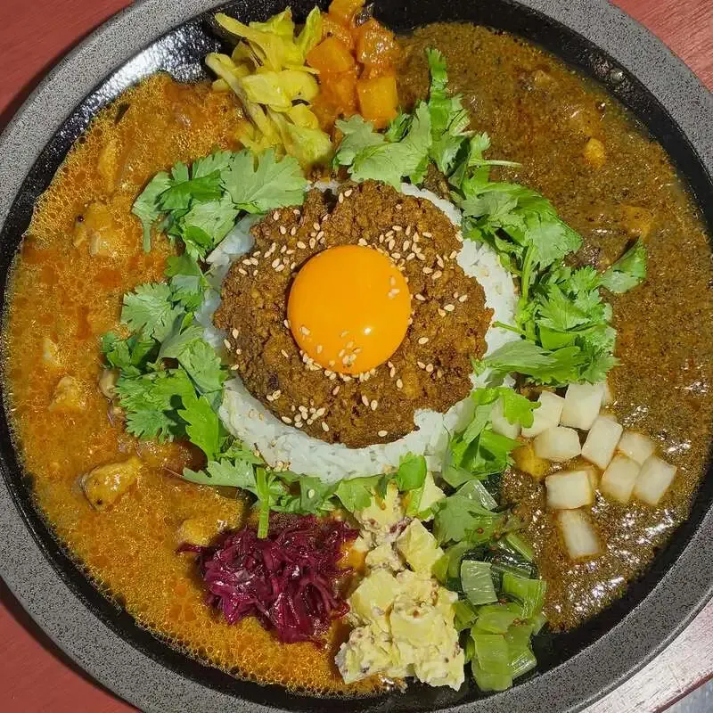 名古屋・黄昏リリーでWCB2種と宇宙ブルーイング1種を開栓、昼飲み歓迎