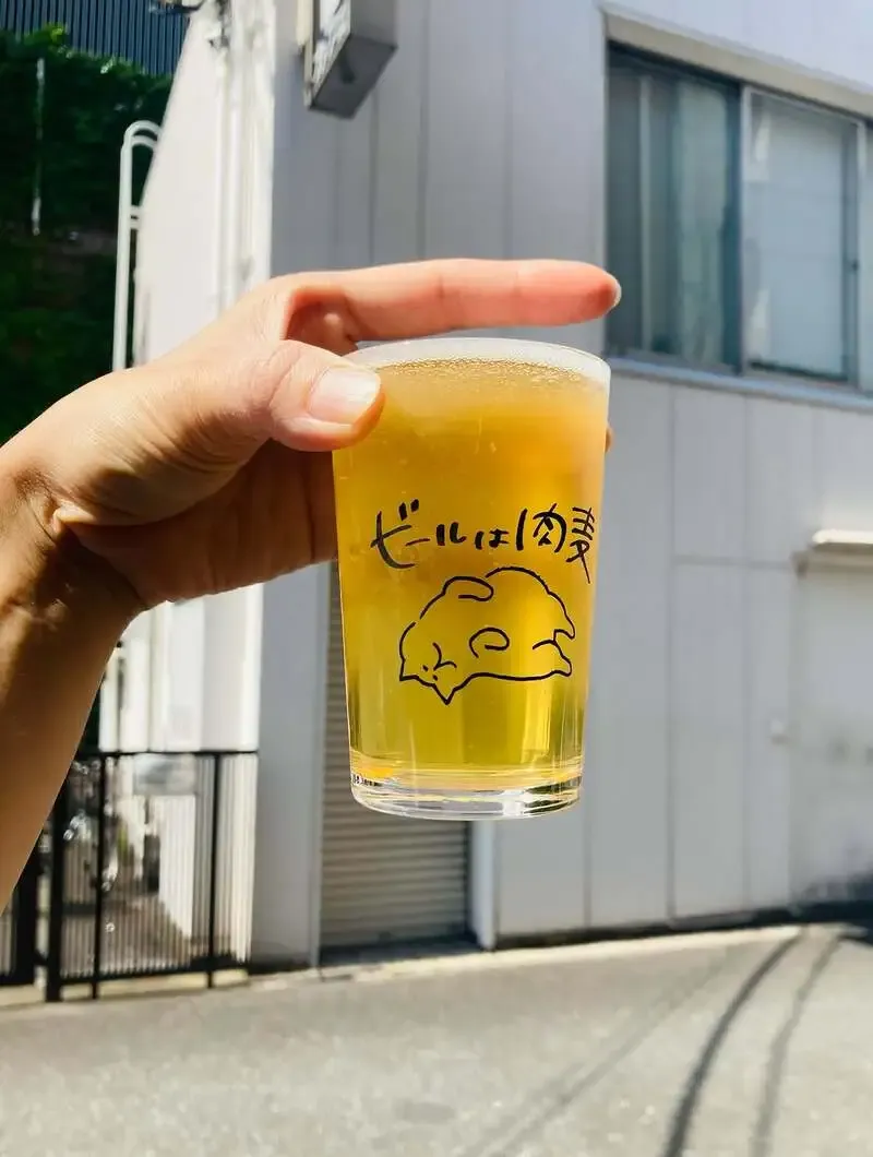 幡ヶ谷の焼肉スタンド 肉と麦、ひみつビール『畑と麦』を紹介