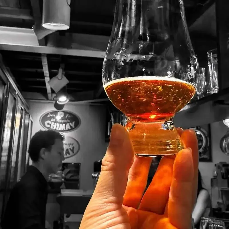 Shimbashi DRY-DOCKでスワンレイク29周年ビールと南信州ビール30周年ビールが開栓