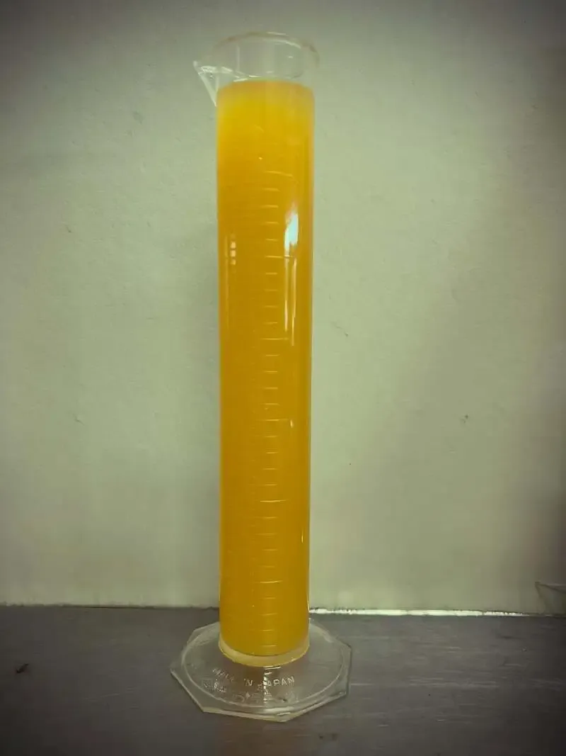 凪の音ブルーイング、串間市産レモングラスを使った「やまびこエール」を案内