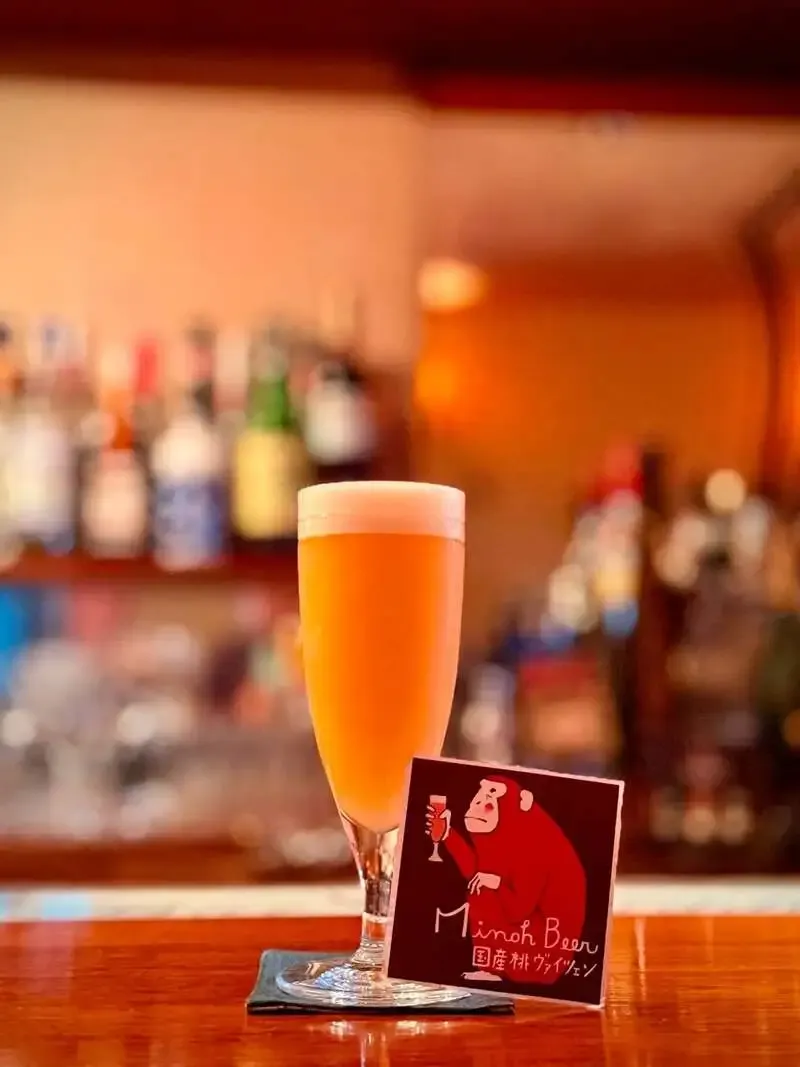 Bar Fiddichで箕面ビール「国産桃ヴァイツェン・早生Ver.」開栓