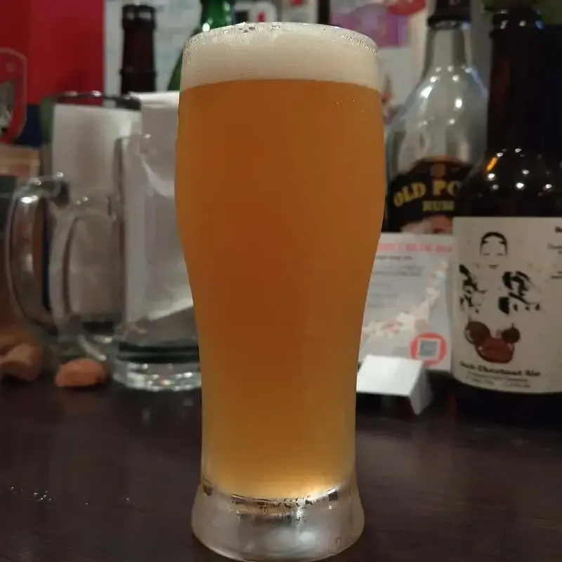 岡山・野田屋町のCRAFT Rainbow、5種の樽生と定番生を案内