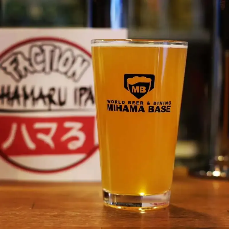 稲毛海岸のMIHAMA BASEでFaction Hamaru IPAと伊勢角屋麦酒 West Coast Pilsnerが開栓