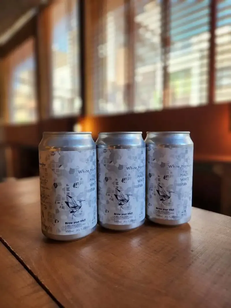 BEER BAR BitterでRegret Brewery『White Harmony』を提供