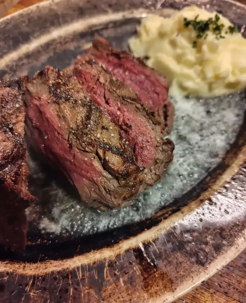 高知・フライシュ ケーニッヒ、本日も営業　肉料理とビールを楽しめるビアパブ