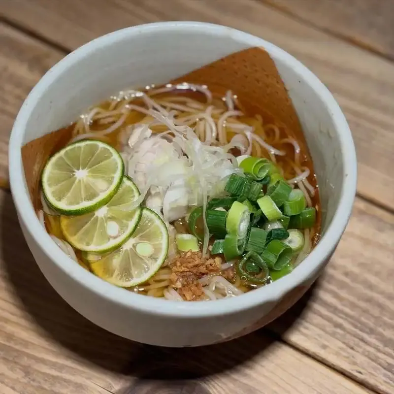 Bakushuya Pogology posts a 14-tap lineup and summer sudachi ramen
