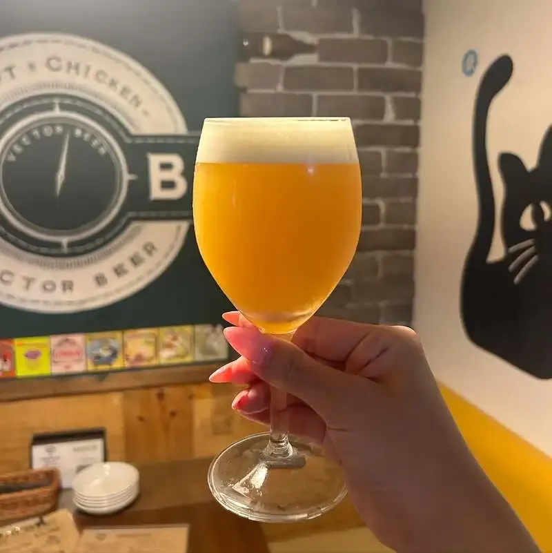 VECTOR BEER錦糸町店でRepubrew『桃香と杏子のデュエットヴァイツェン』開栓