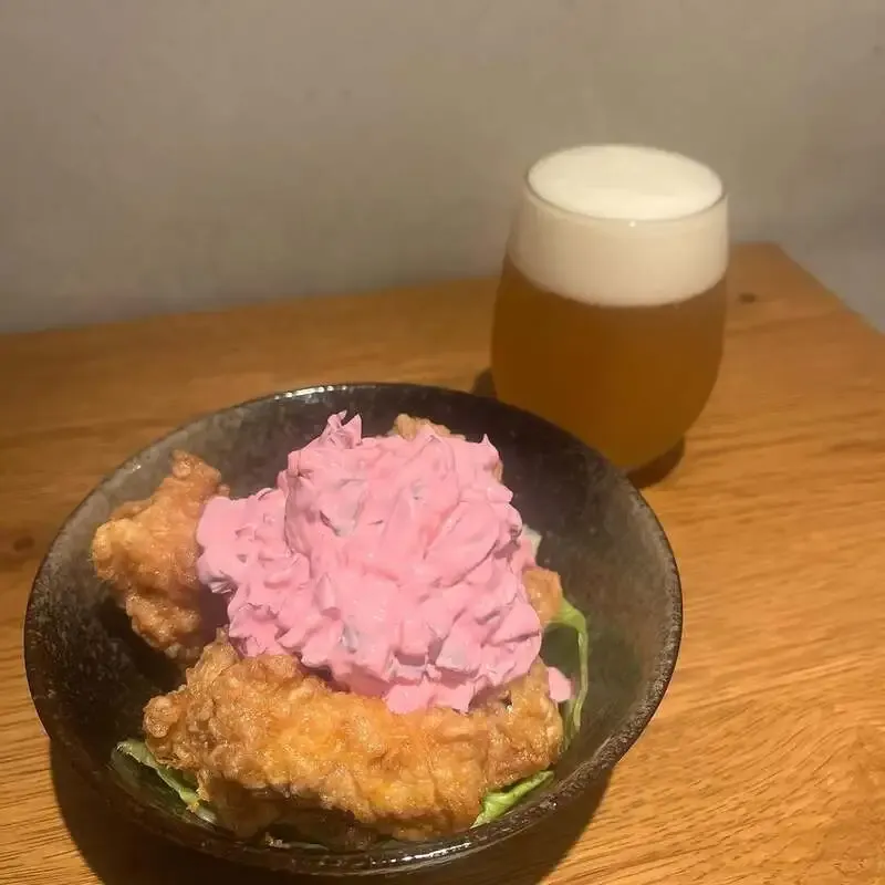 蒲田の麦ばる、本日の麦酒9種を案内　しば漬けタルタルのチキン南蛮も