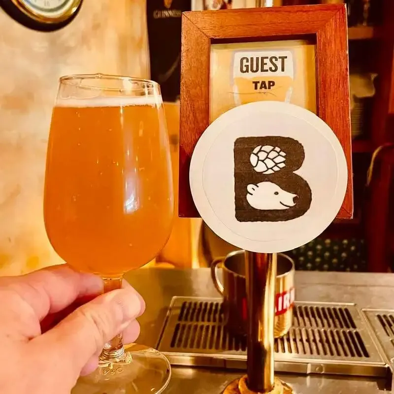 代々木公園のタラモア、4月25日営業でギネスと秩父麦酒『すごいなみのりくま』を提供