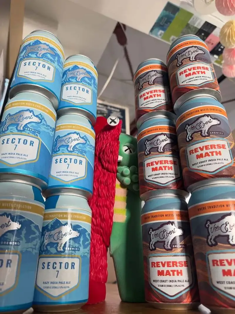 BEER OLYNにVon Ebert Brewingのショート缶入荷　Sector 7とReverse Mathが登場
