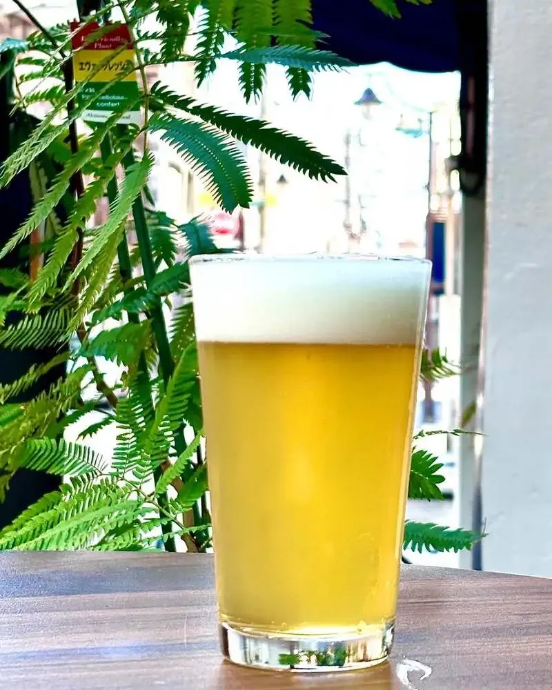 高松・Taru TaruでNOMCRAFT Brewing「Moon Calendar」開栓