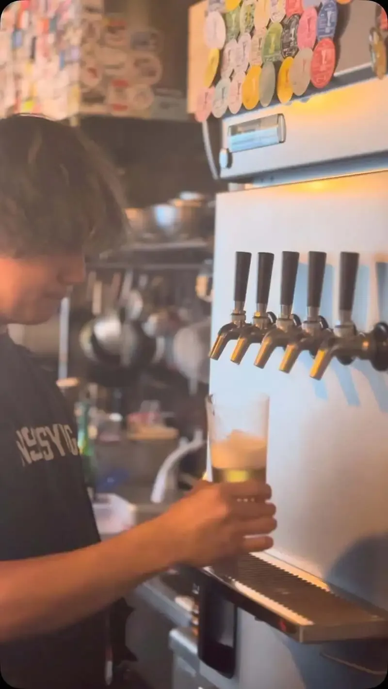 フルクタス酒場でDrink All Dayのゲストビールを提供
