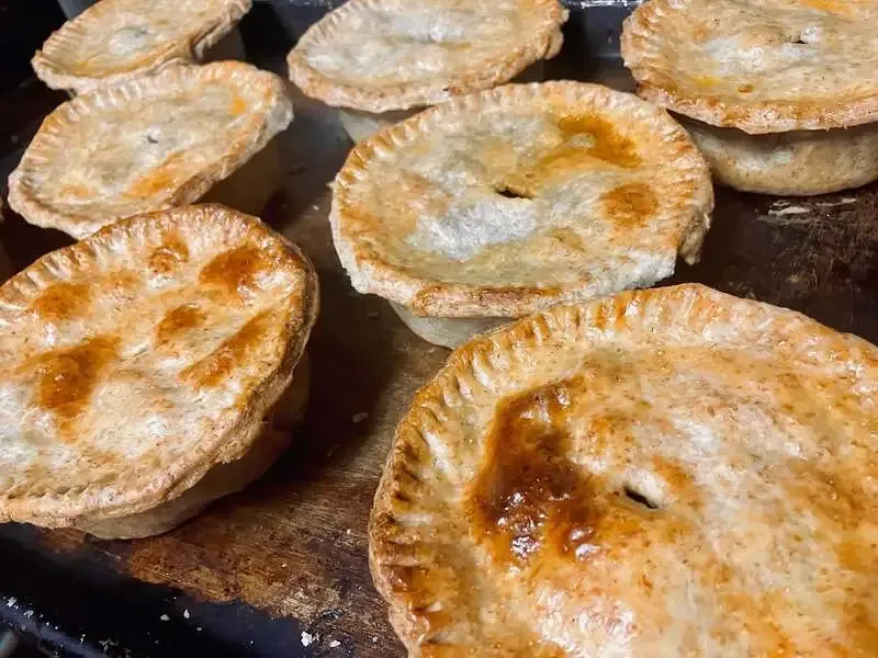 五反田のThe Grafton、4月2日に樽生14種とステーキ＆キドニーパイを案内