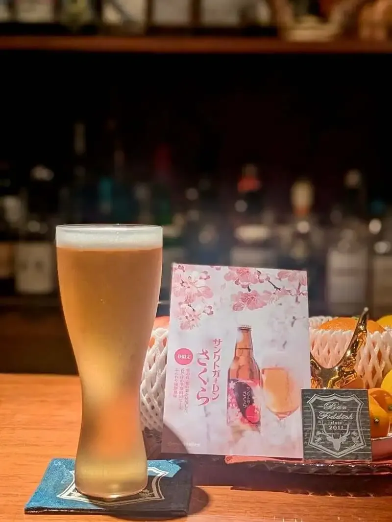 奈良・Bar Fiddichでサンクトガーレン『さくら』と奈良醸造『DAYLONG』開栓