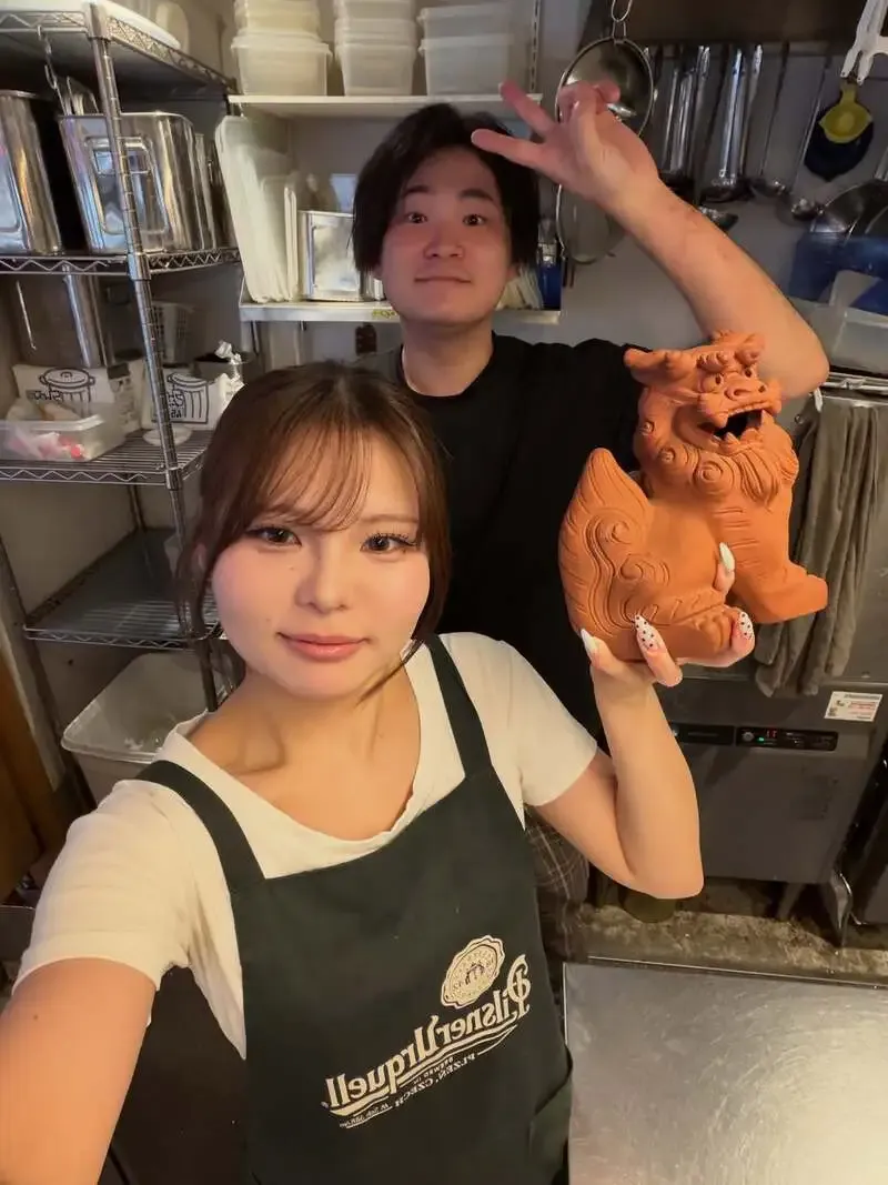 CRAFT BEER MARKET 吉祥寺ペニーレーン店で「麦ねこぱんち」と「ラフランス」開栓