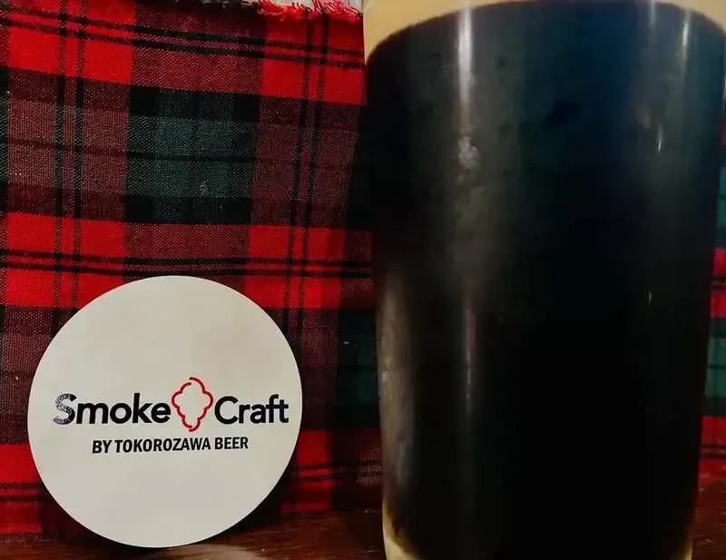 五反田のTHE GRAFTONで所沢ビールPHARAOH Smoked Porter開栓