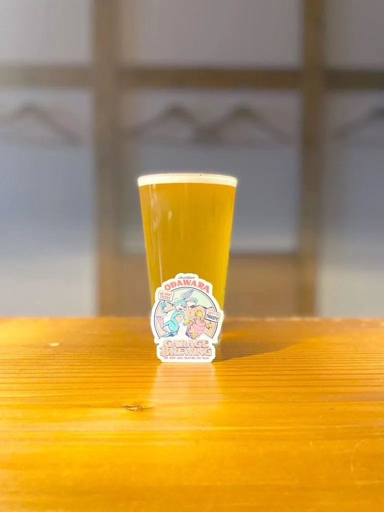 亀戸のGRANDPA FISH & CHIPSで小田原ガレージブリューイングのBrewer's Whim開栓