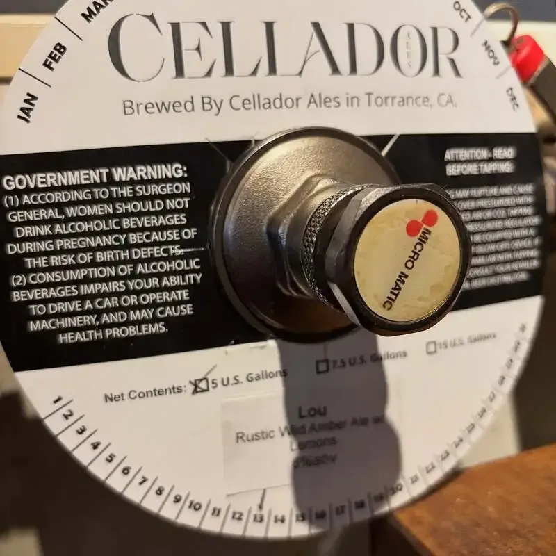 Novel CraftでCellador Ales「Lou」を開栓　レモン香るワイルドアンバーエール