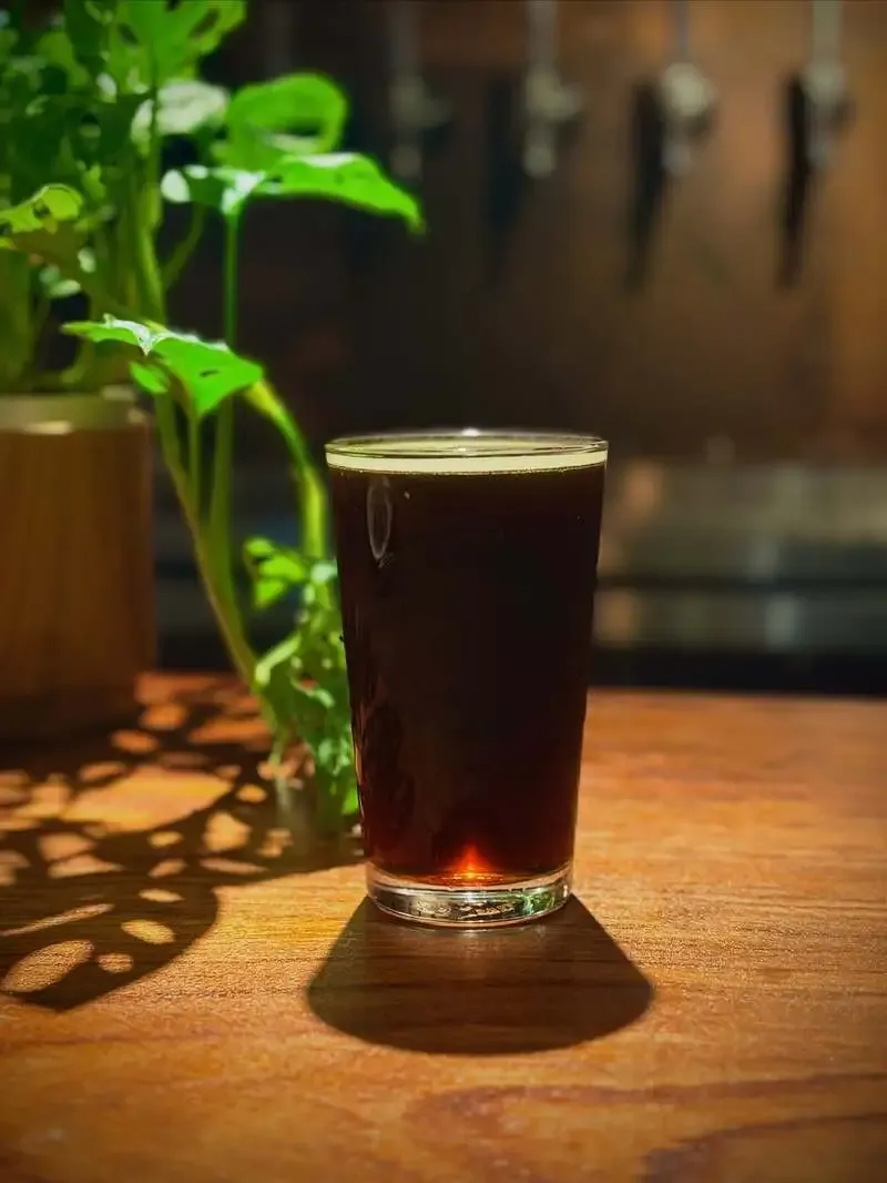 大阪・中百舌鳥のエニブリュで伊勢角屋麦酒×NAMACHAんBrewingのコラボスタウト提供