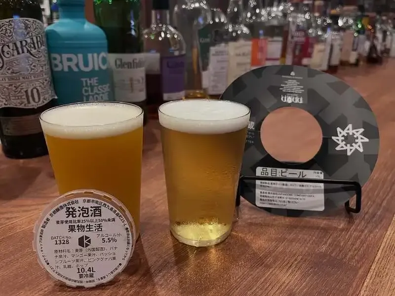 beer bar greedyがDD4D「ラッキーチャーム」と京都醸造「果物生活」を開栓